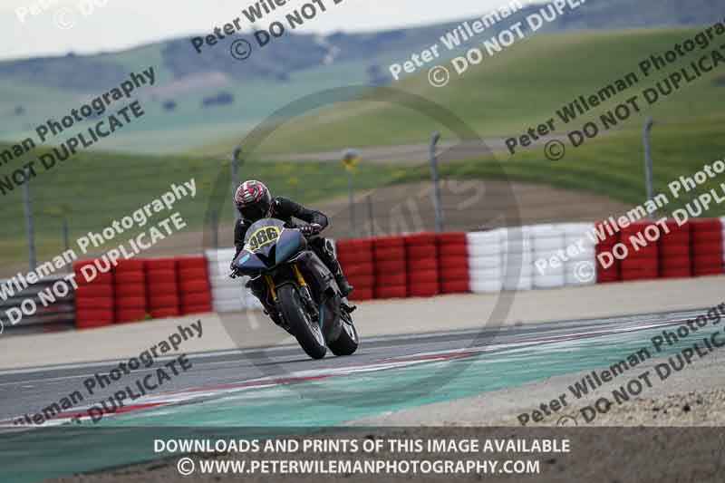 cadwell no limits trackday;cadwell park;cadwell park photographs;cadwell trackday photographs;enduro digital images;event digital images;eventdigitalimages;navarra;no limits trackdays;peter wileman photography;racing digital images;trackday digital images;trackday photos